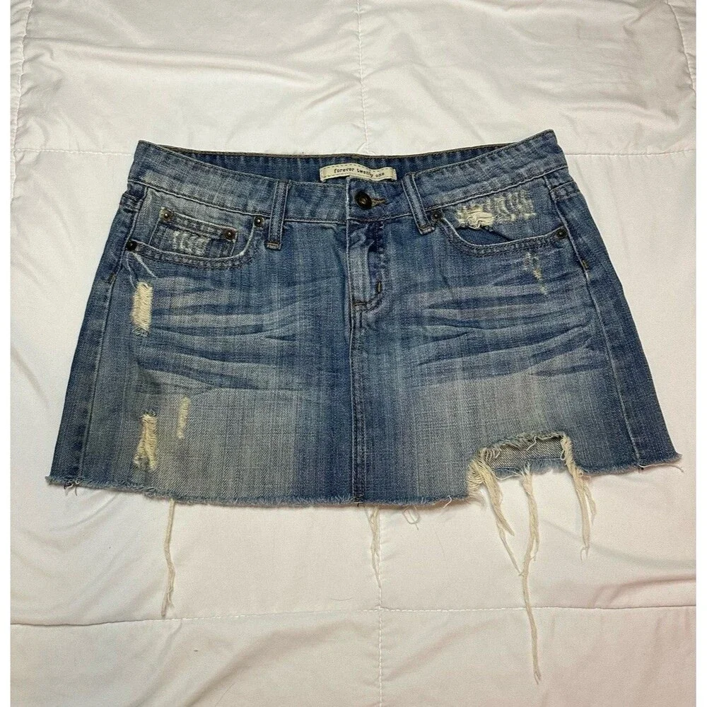 Y2K 00s Forever 21 Denim Mini Skirt Festival Boho M Women 30” Waist Distressed